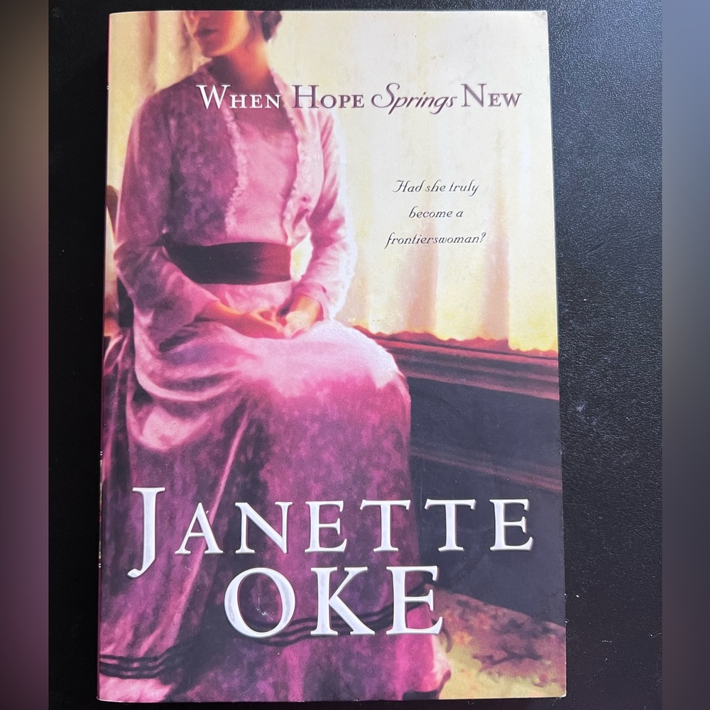 ❗️5/$10 -  When Hope Springs New book